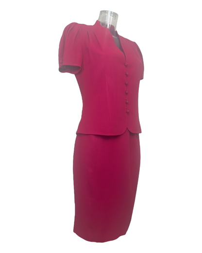 Christian Dior - Tailleur Jupe - Rose Fushia – Boutons Recouverts – Silhouette Architecturée – Made in France