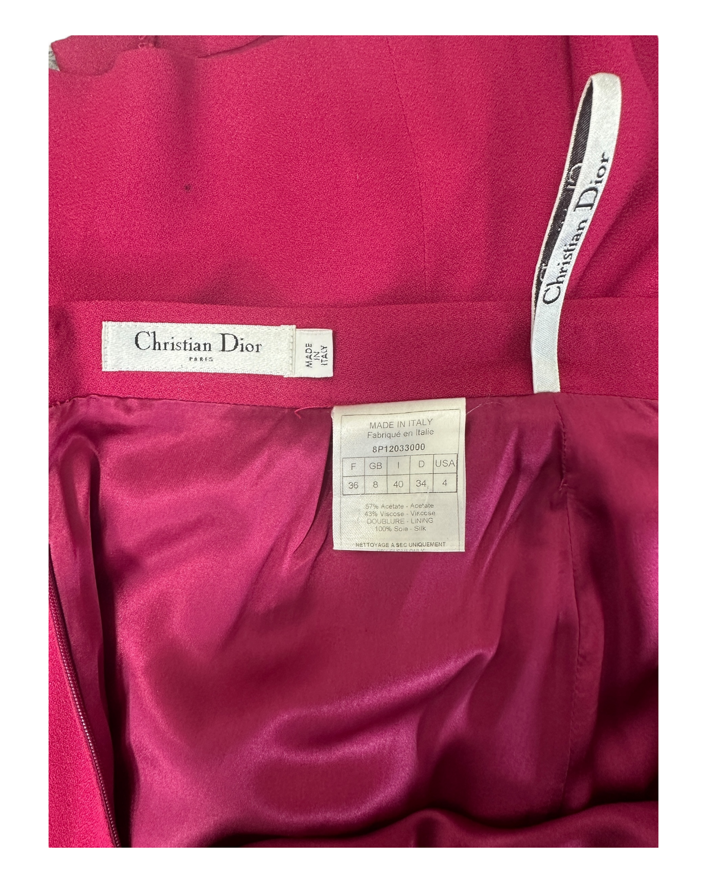 Christian Dior - Tailleur Jupe - Rose Fushia – Boutons Recouverts – Silhouette Architecturée – Made in France