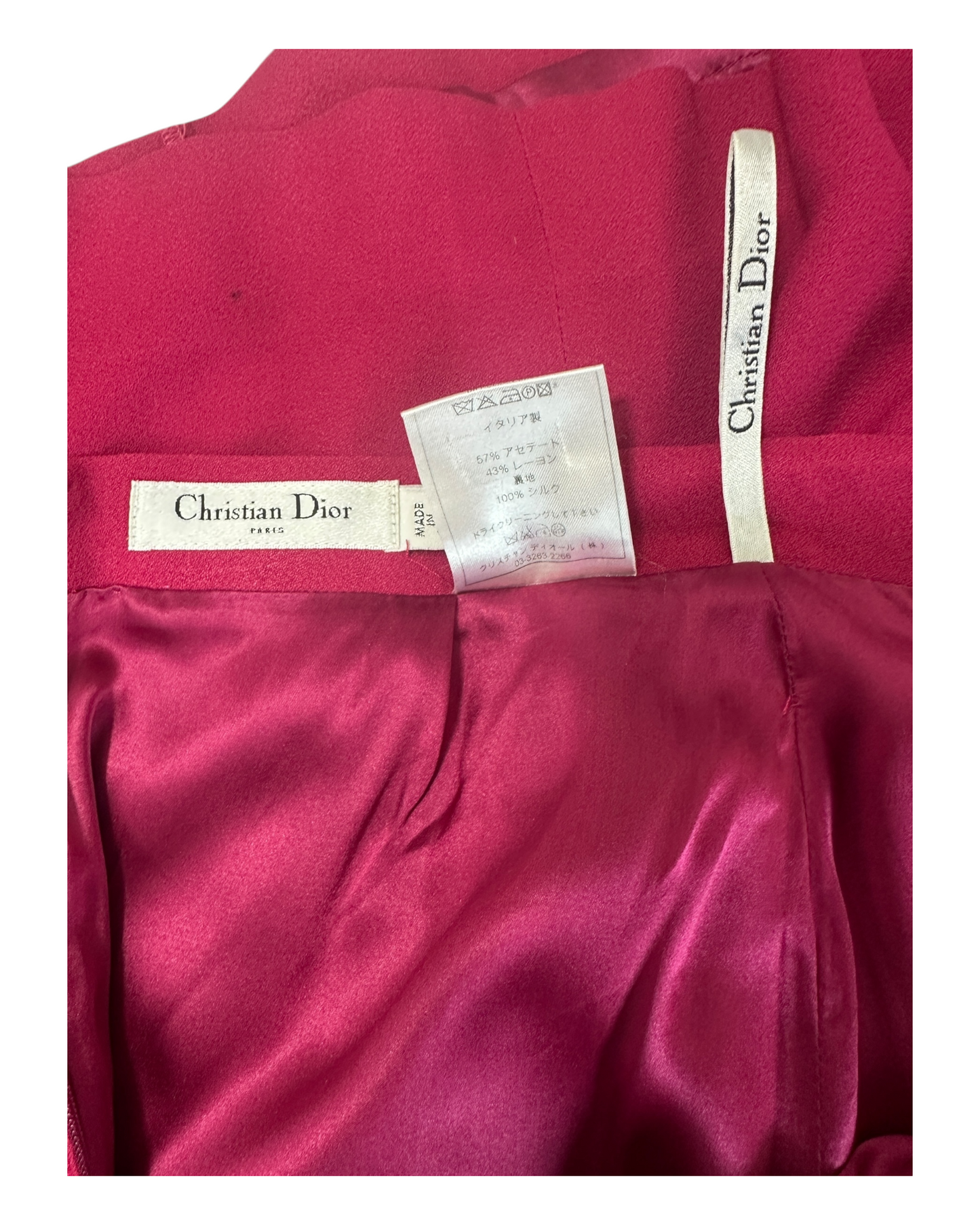Christian Dior - Tailleur Jupe - Rose Fushia – Boutons Recouverts – Silhouette Architecturée – Made in France