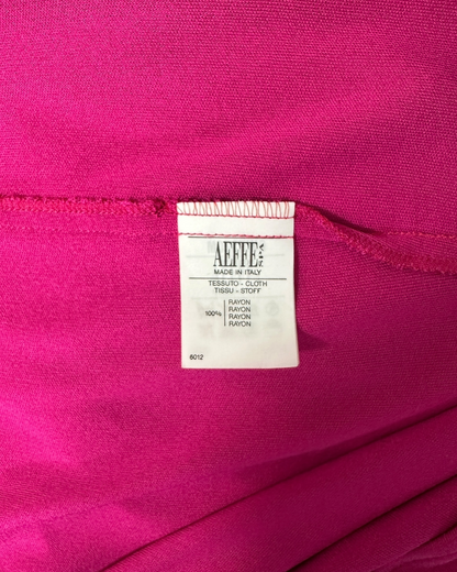 Moschino Cheap and Chic – Robe Vintage Rose Fuchsia – Drape et Nœud Latéral – Silhouette Sculptée – Made in Italy