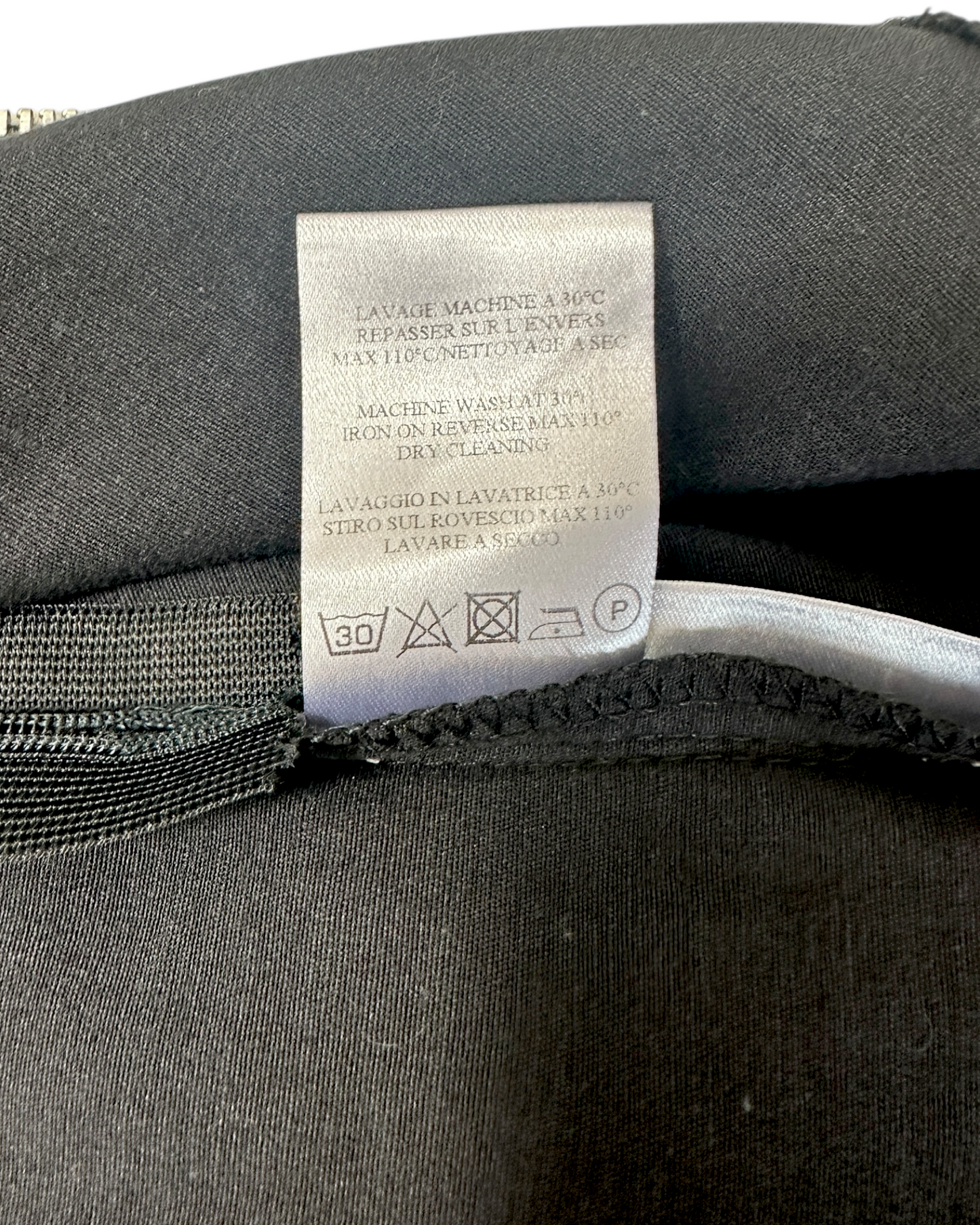 JC/DC by Castelbajac – Haut Noir à Nœud Zip – Made in Ukraine