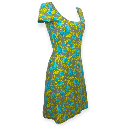 Versace Jeans Couture – Robe Imprimée Roses Bleues & Jaunes – Made in Italy