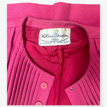 Sélection Paris Bonheur – Hélène Dantin Paris – Tailleur Rose Fuchsia – Laine & Satin – Made in France