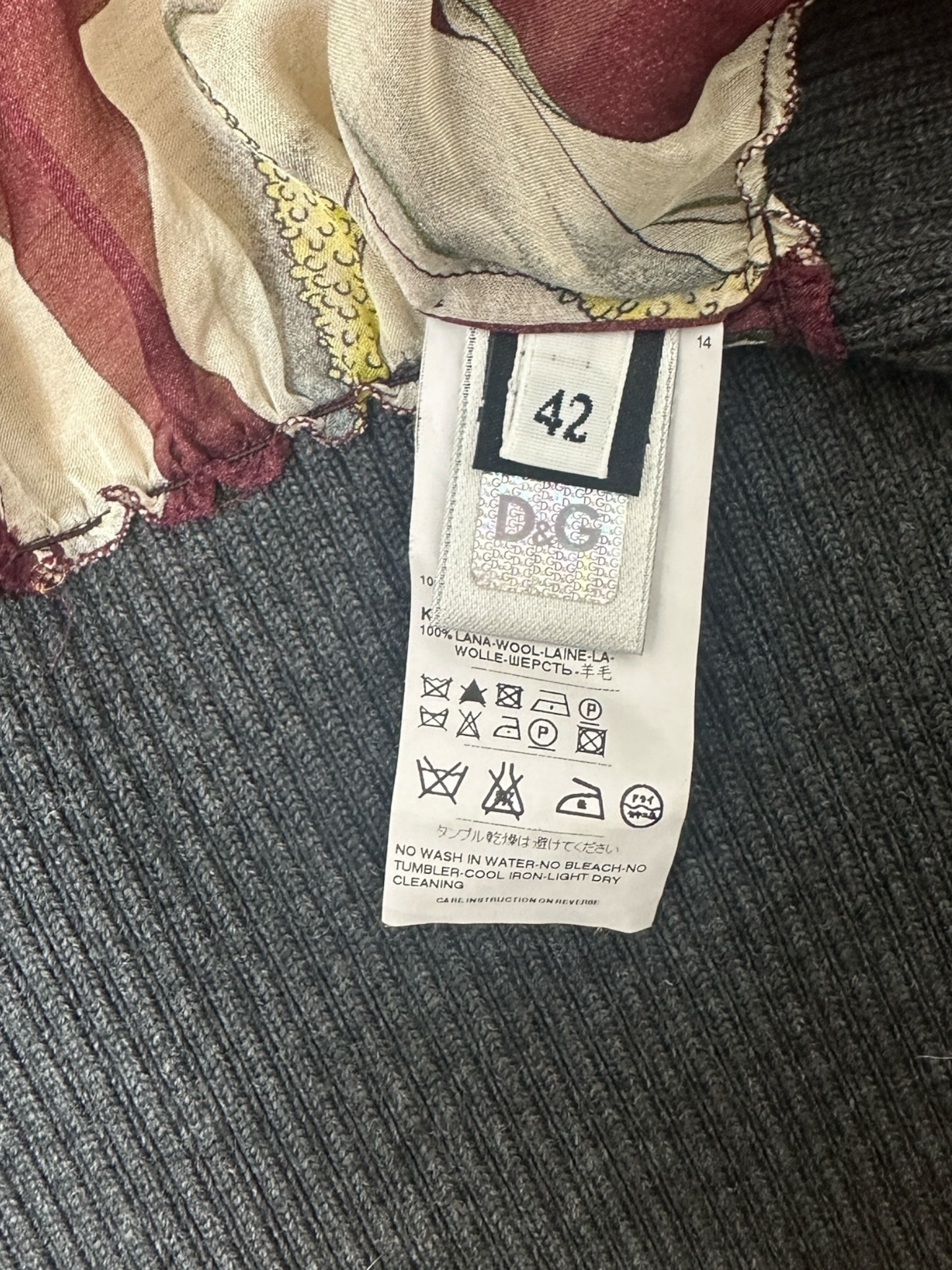 Dolce & Gabbana – Cardigan Soie & Laine – Imprimé Arum – Made in Italy